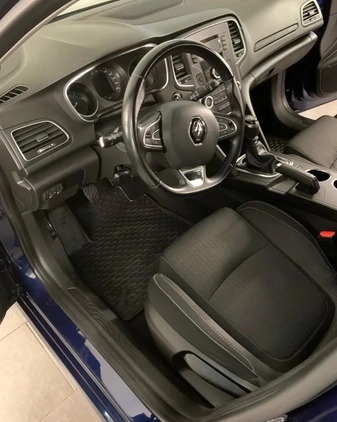 Renault Megane cena 39900 przebieg: 145000, rok produkcji 2017 z Kępno małe 254